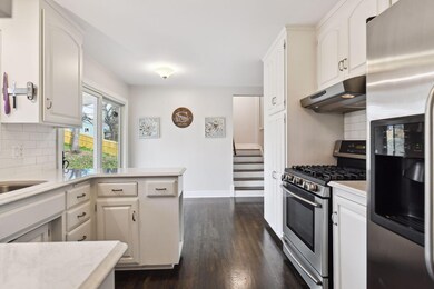 16520 Canterbury Dr, Minnetonka, MN 55345 - photo 5