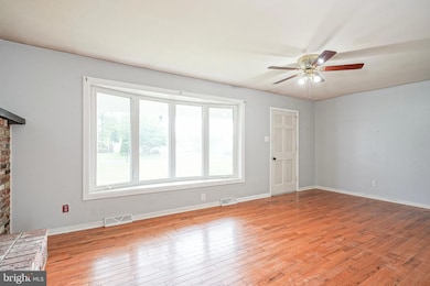 25 Hayes Ave, Westville, NJ 08093 - photo 7