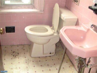 5564 Spruce St, Philadelphia, PA 19139 - photo 7