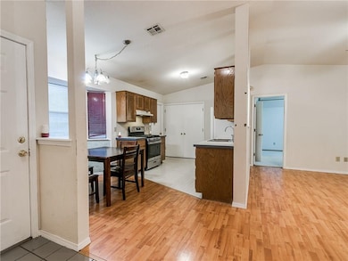 617 Coopers Hawk Dr, Norman, OK 73072 - photo 7