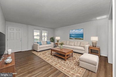 333 Union St unit 4, Hatfield, PA 19440 - photo 3