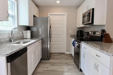 102 Windsor Dr, Crestview, FL 32539 - photo 6