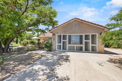 8 Chili Rd, Los Lunas, NM 87031 - photo 2