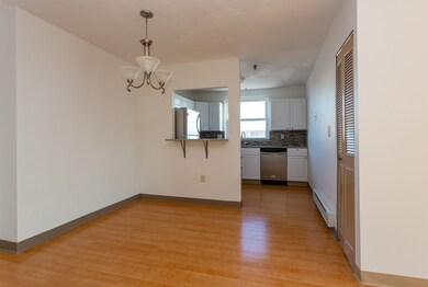 Sagamore Place Condominiums unit 1218, Quincy, MA 02171 - photo 3