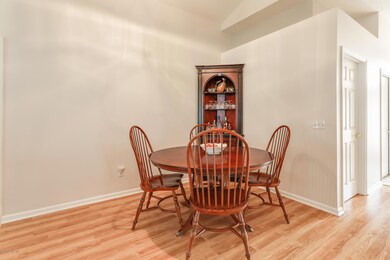05 Dining Room View 1