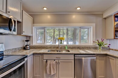 276 N Main St, West Lebanon, NH 03784 - photo 4