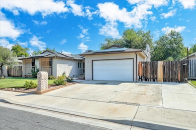 1645 Burgan Ave, Clovis, CA 93611 - photo 2