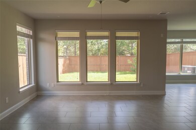 30 Heirloom Garden Place, the Woodlands, TX 77354 - photo 4