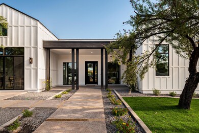 20190719-Gershon-3825 E Coolideg St-092