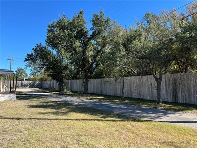 27306 Rr unit 12, Dripping Springs, TX 78620 - photo 2