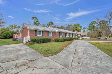 unlisted-address, Wilmington, NC 28409 - photo 2