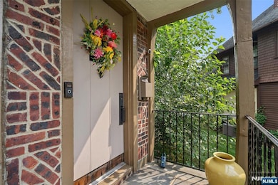 290 Clinton Place, Hackensack, NJ 07601 - photo 6