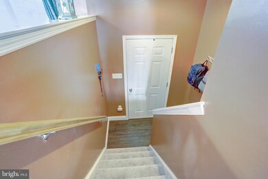 5305 Board Rd, Mount Wolf, PA 17347 - photo 7