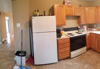 812 W High St, Portland, IN 47371 - photo 4