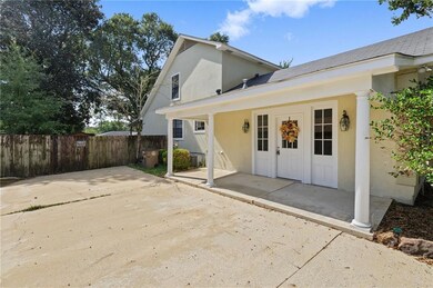 6133 Hampton Oaks Dr, Mobile, AL 36693 - photo 4