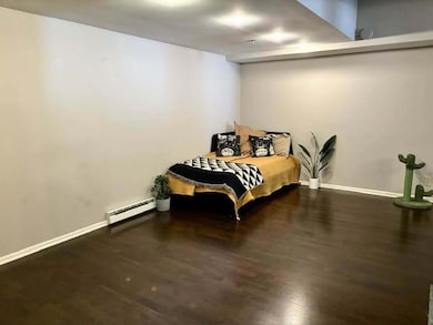FLEX ROOM-LISTED AS 