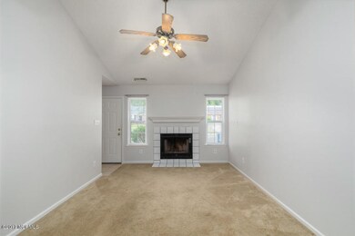 155 Brenda Dr, Jacksonville, NC 28546 - photo 5