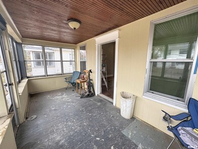 2008 9th St, Rock Island, IL 61201 - photo 4