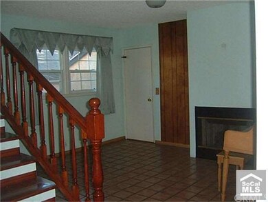 Den or 4th bedroom