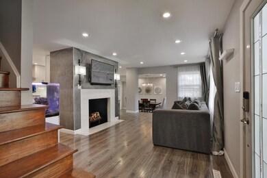 Living room & more