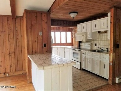 125 Highland Ln, Lords Valley, PA 18428 - photo 7