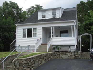 117 Angell Ave, North Providence, RI 02911 - photo 2