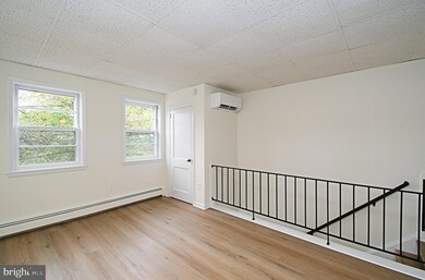 4776 Old Easton Rd unit 2, Doylestown, PA 18902 - photo 4