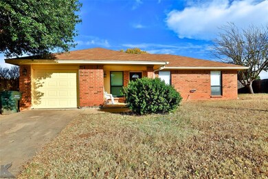 7926 Bonnie Cir, Abilene, TX 79606 - photo 3