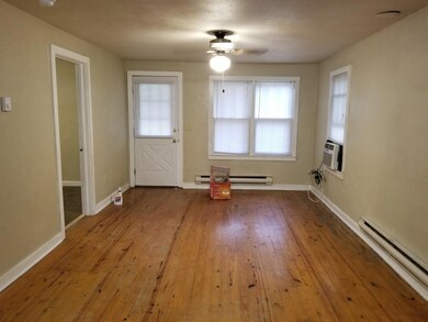 Gilliam- living rm 2