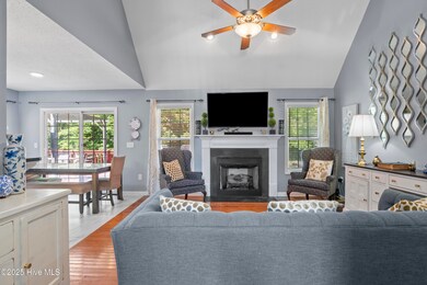 902 Charleston Place, Sneads Ferry, NC 28460 - photo 6