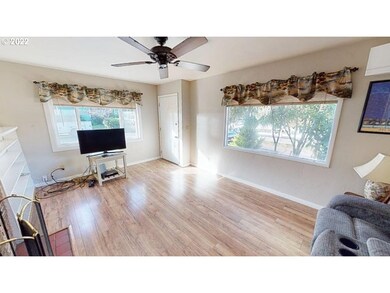 94191 10th St, Gold Beach, OR 97444 - photo 2