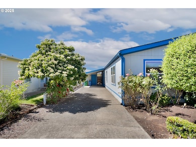 3700 Babcock Ln unit SP150, Eugene, OR 97401 - photo 3