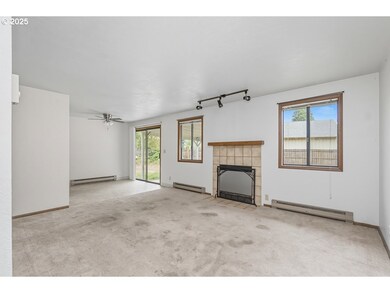 1993 Best Ln, Eugene, OR 97401 - photo 3