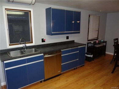 1441 Moll St, North Tonawanda, NY 14120 - photo 5