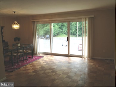 3535 Chevy Chase Lake Dr unit 307, Chevy Chase, MD 20815 - photo 5