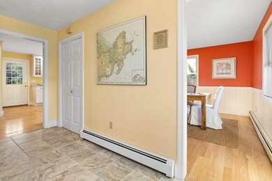 18 Apple St, Gloucester, MA 01930 - photo 4