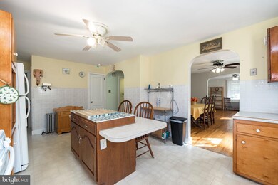 3204 Schuylkill Rd, Spring City, PA 19475 - photo 5