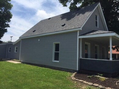 317 W Main St, Thorntown, IN 46071 - photo 3