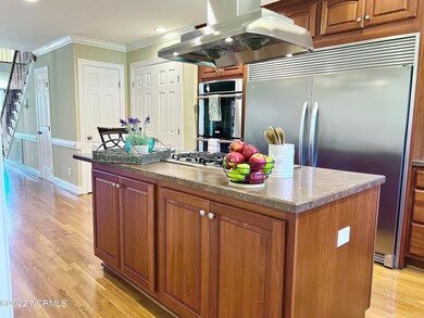 CC56B8A6-F668-48A2-A7D5-7F924E1D40BD