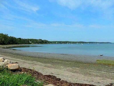 Waterfront/Dock/Pier. Stover s Beach...