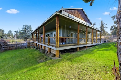 62262 Chickadee Ln, Bend, OR 97701 - photo 3