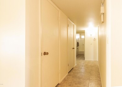 10019 W Ironwood Dr, Sun City, AZ 85351 - photo 6