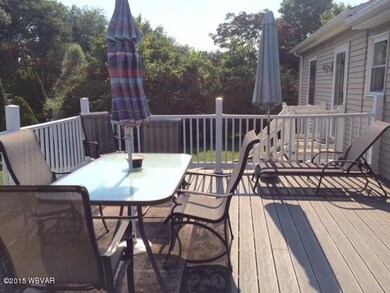 Grose rear deck