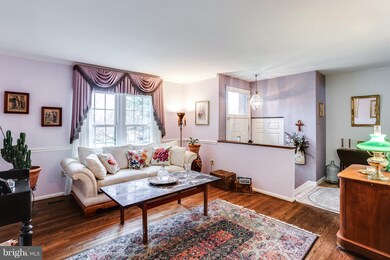 44 Faraday Dr, Lutherville Timonium, MD 21093 - photo 2