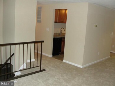 422 Blossom Tree Ct, Annapolis, MD 21409 - photo 4