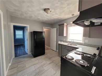 41 Benefit St unit 1, Pawtucket, RI 02861 - photo 6