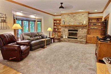 925 Autumn Woods Ln, Oregon, WI 53575 - photo 5