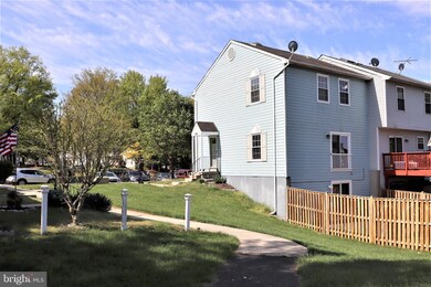 7424 Shady Glen Terrace, Capitol Heights, MD 20743 - photo 2