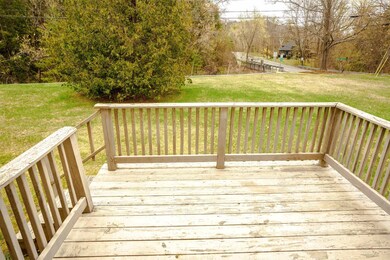 76 Colonial Dr unit 21, White River Junction, VT 05001 - photo 6