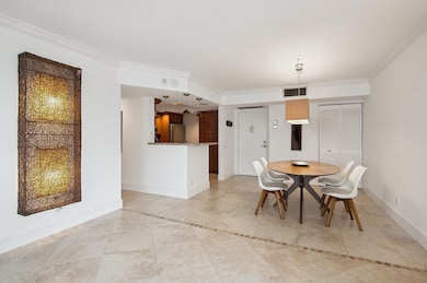 East Point Towers unit 311, Fort Lauderdale, FL 33304 - photo 4